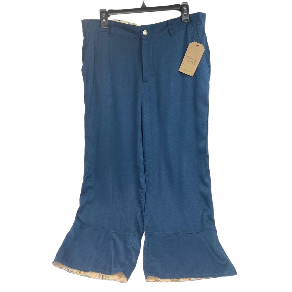 NWT Frye And Co Iconic Indigo Blue Flared Pants‎ Large
